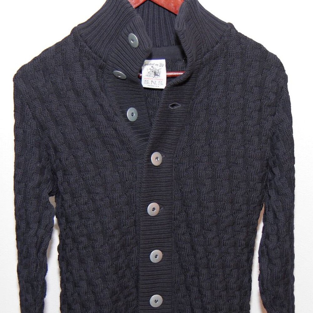 S.N.S. Herning Stark Wool Sweater XS Knitted in Denmark Navy Fisherman OLD FIT